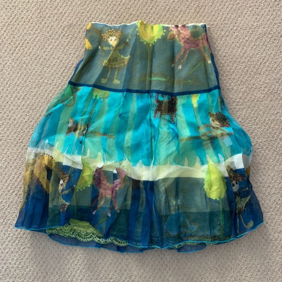 Louise della skirt - Picture 1 of 3